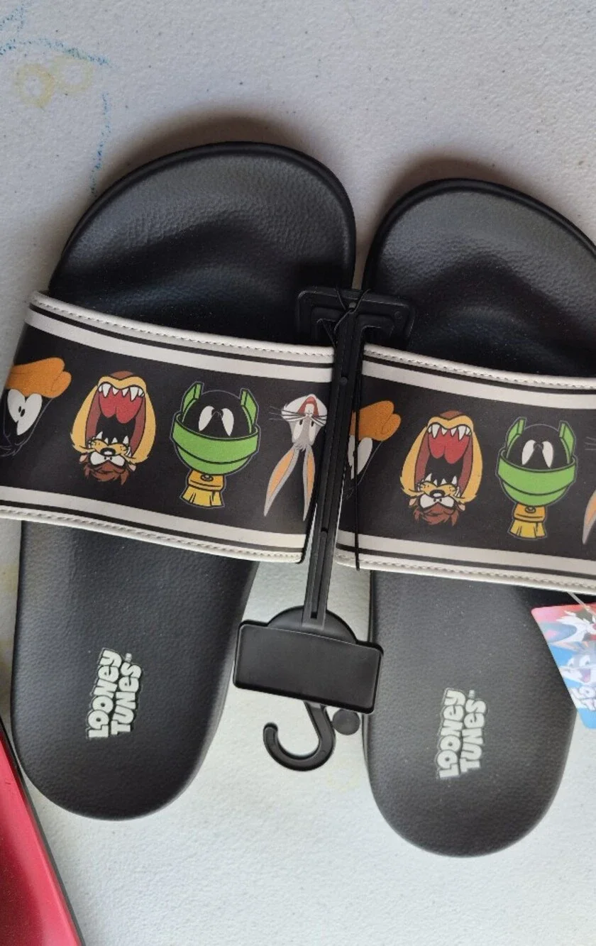NWT Looney Tunes Character Black Slide Sandals Size 10-11